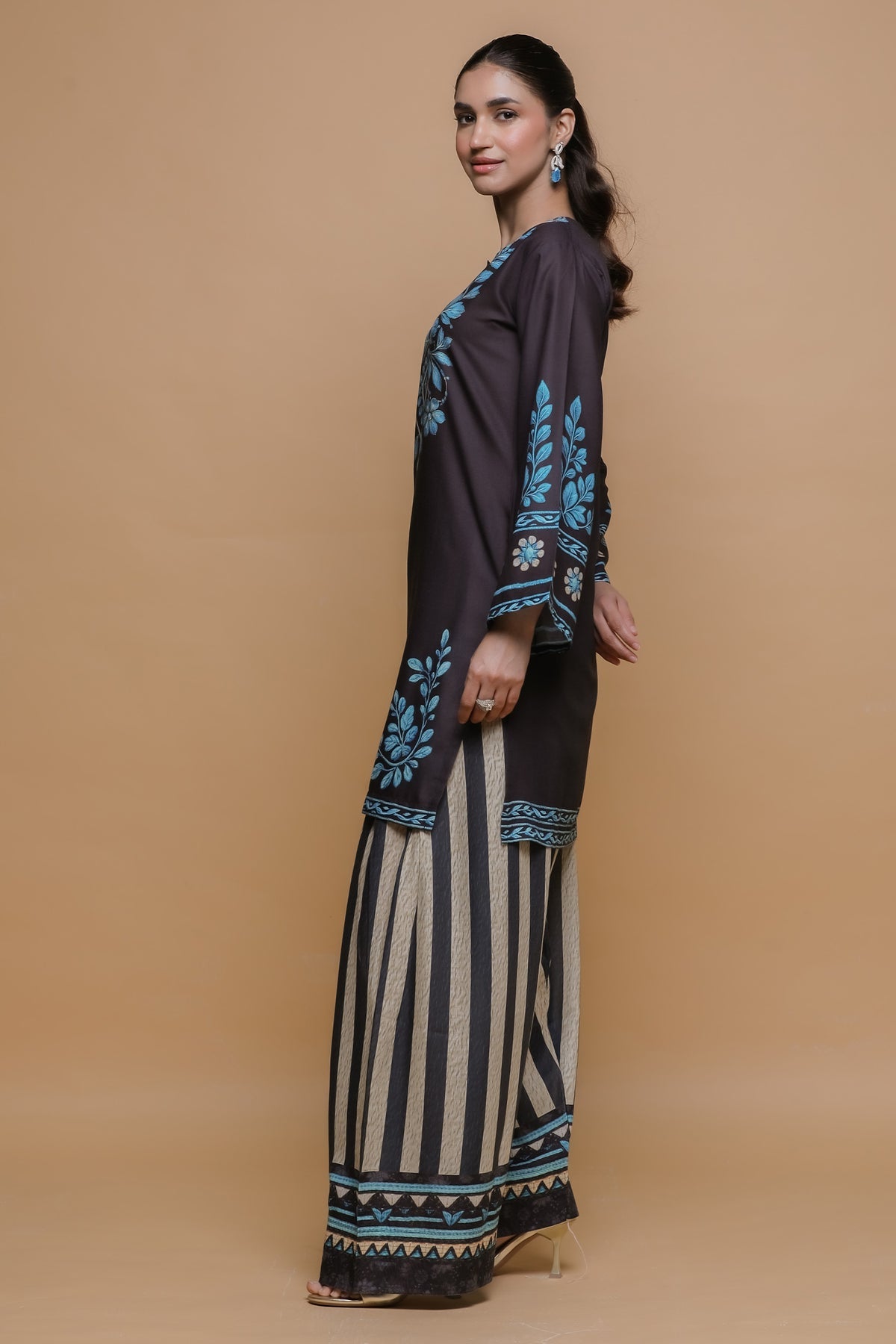 Ruvika Kurta Set
