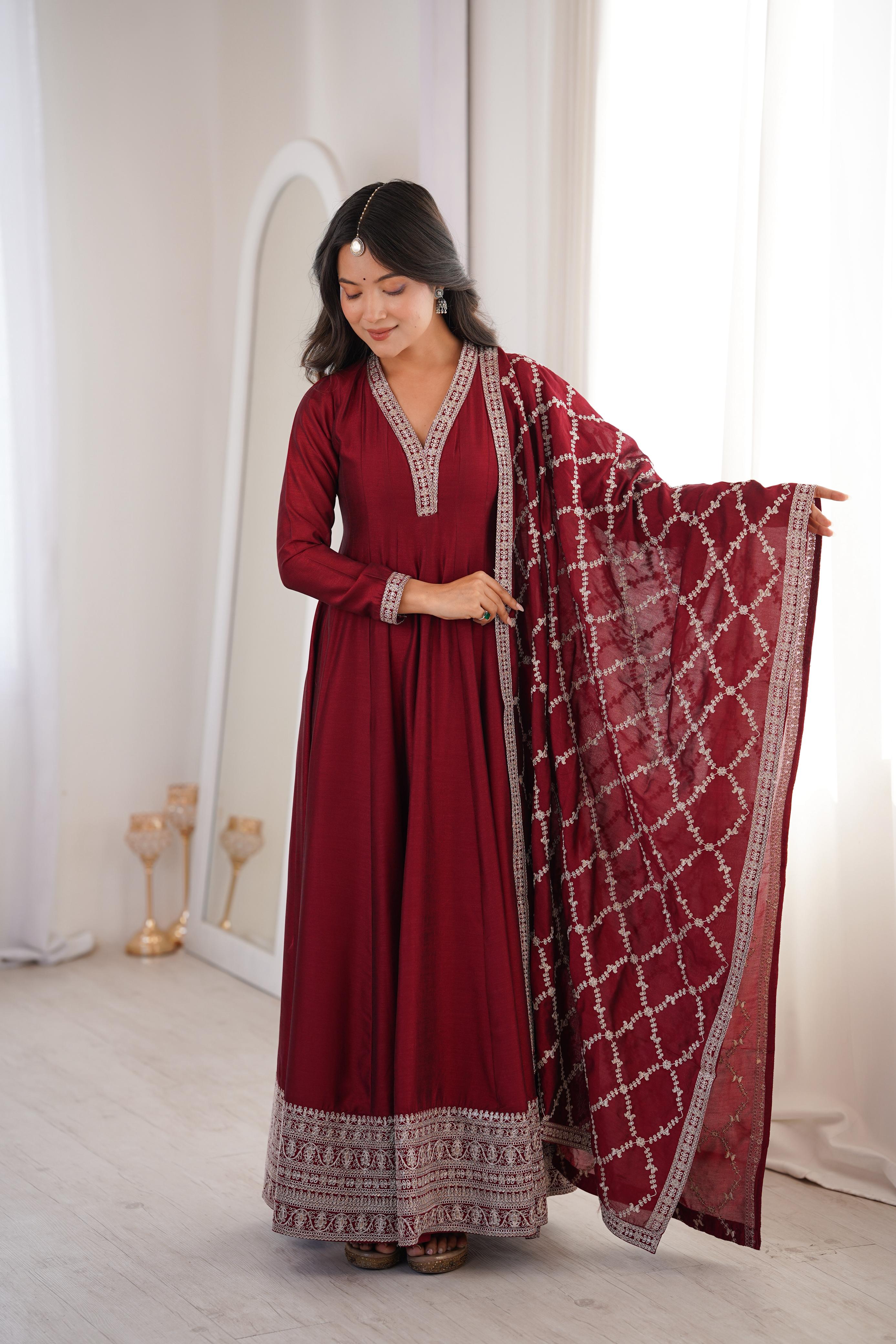 Sarin maroon anarkali