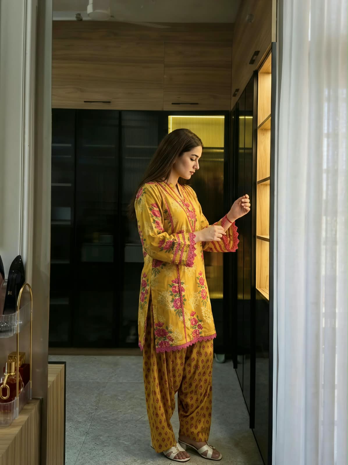 Ranjini Floral Farshi Salwar Suit