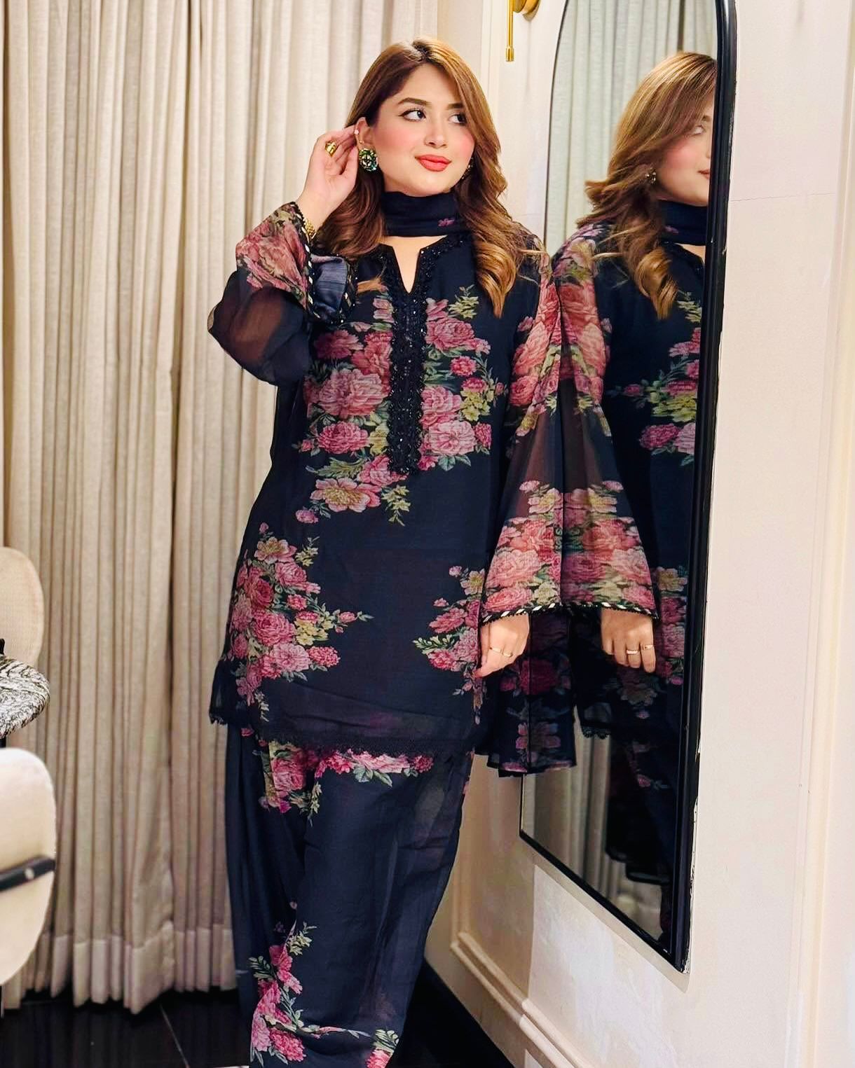 Saba floral farshi suit