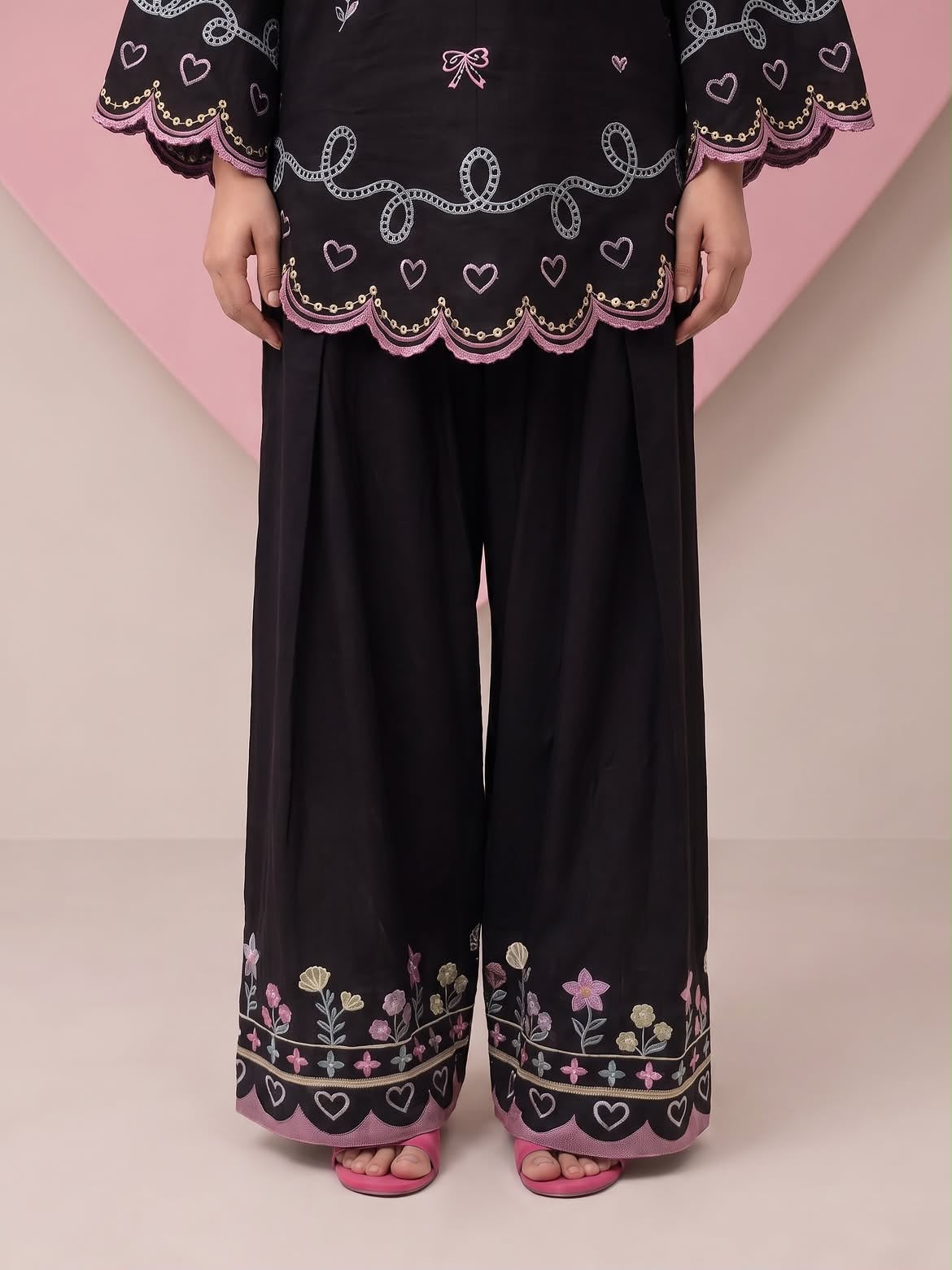Roshika Suit Set