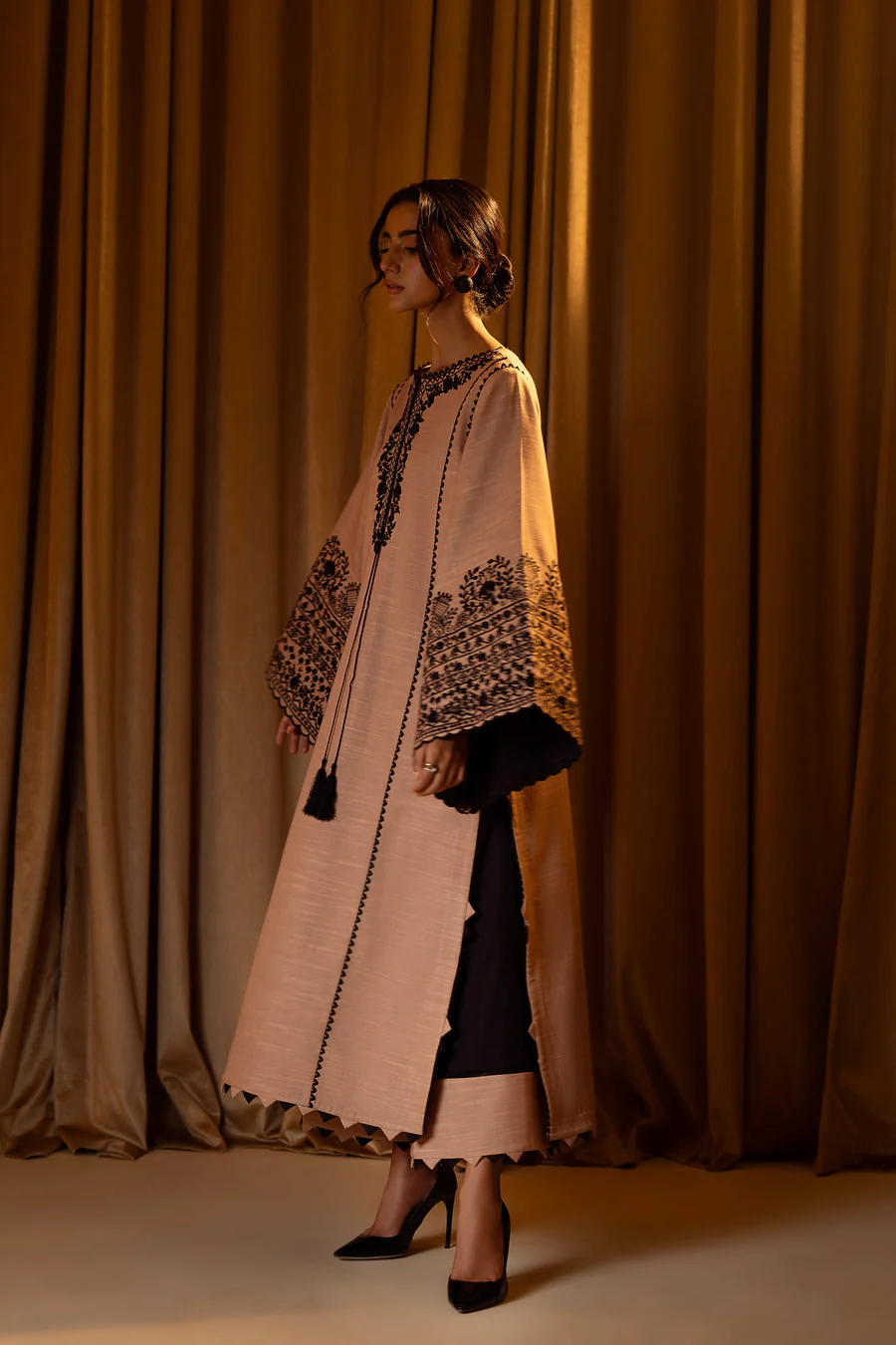 Sand Noir Elegance Straight Kurta Set