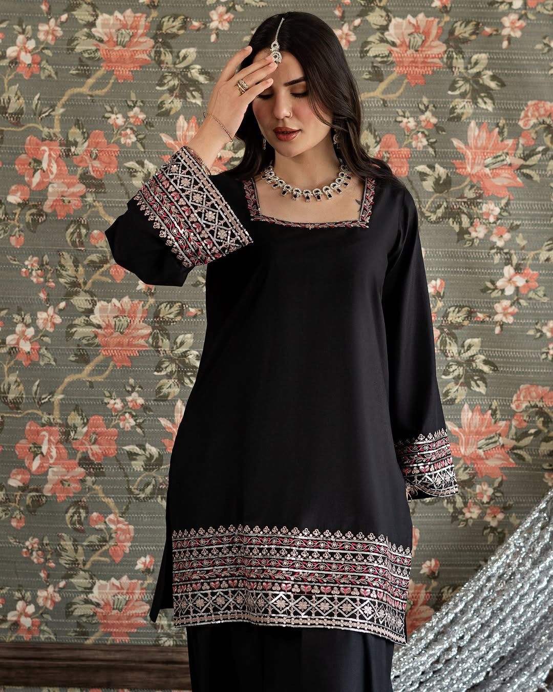 Kajol Farshi Salwaar Suit