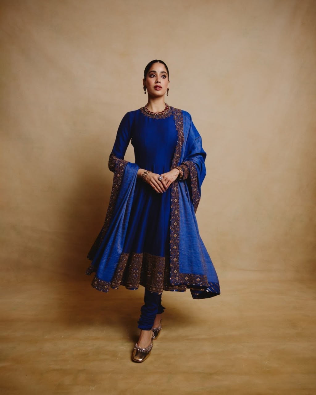 Ratna Anarkali Set