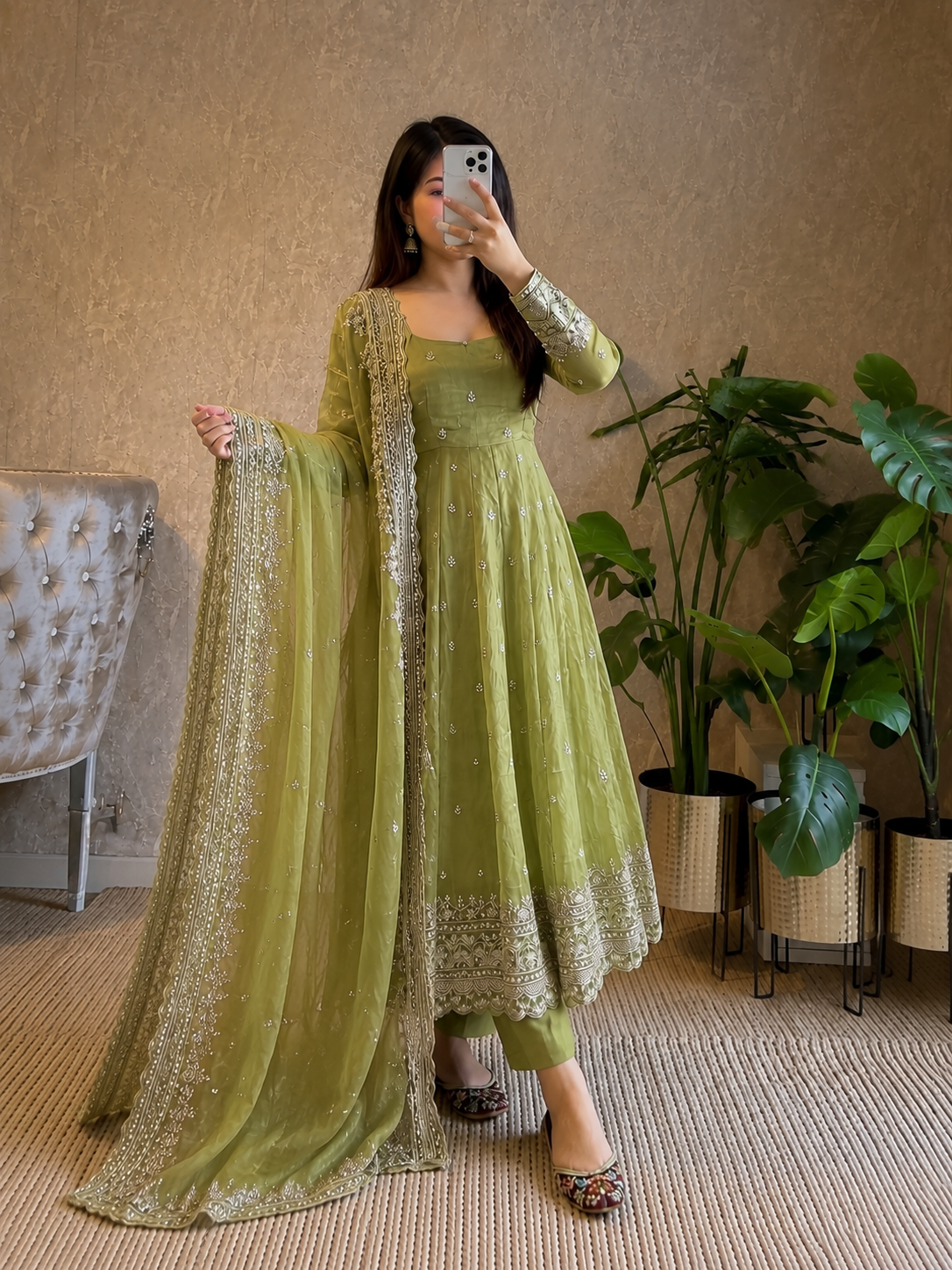 Rishika Anarkali Set