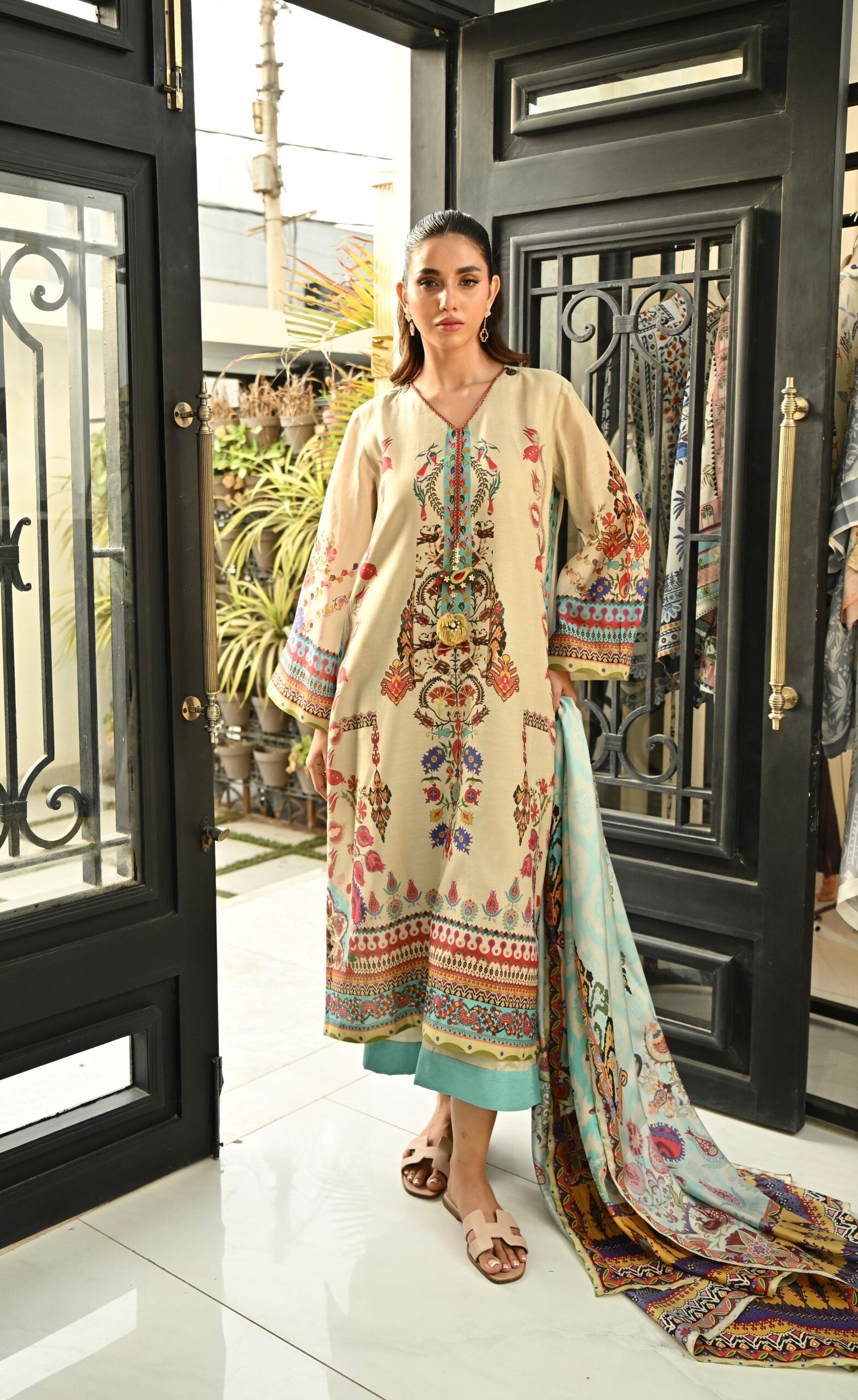 Reesha Suit Set