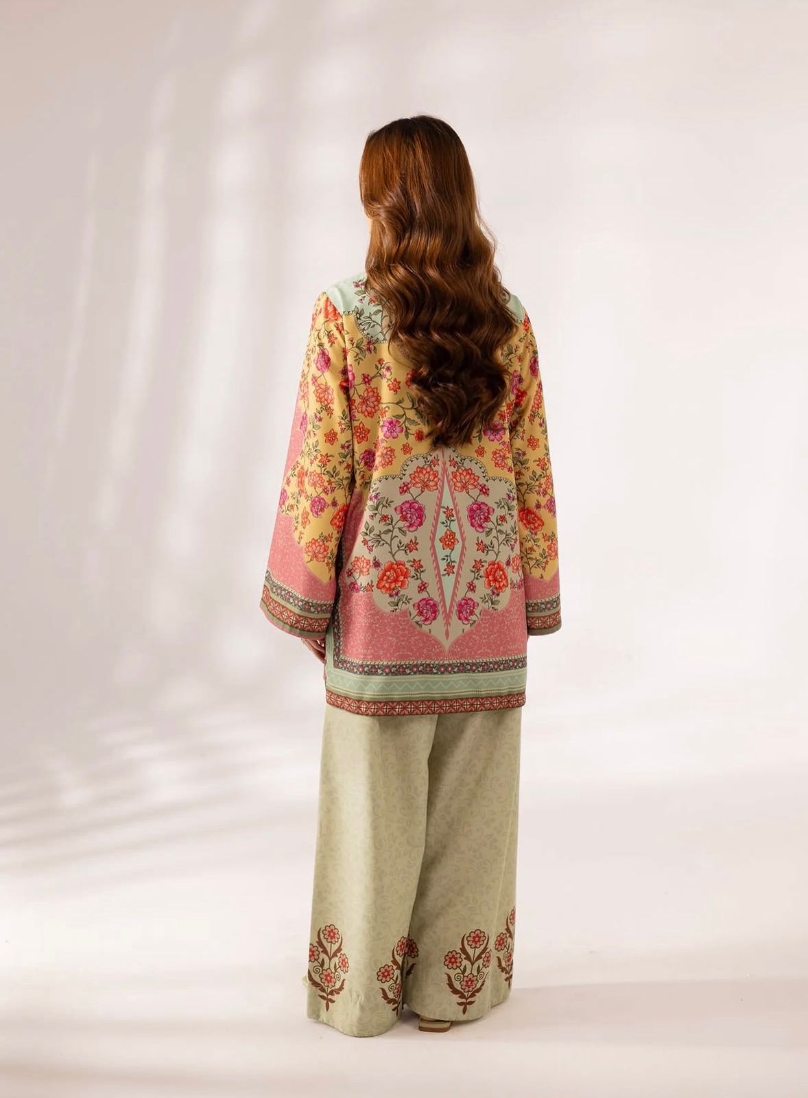 Rishi Farshi Salwar Suit Set