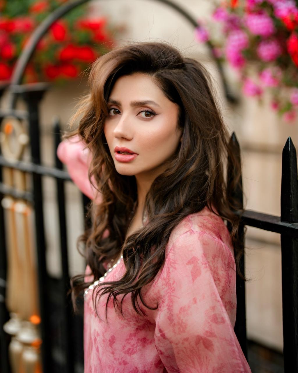 Ruchira Floral Suit Set