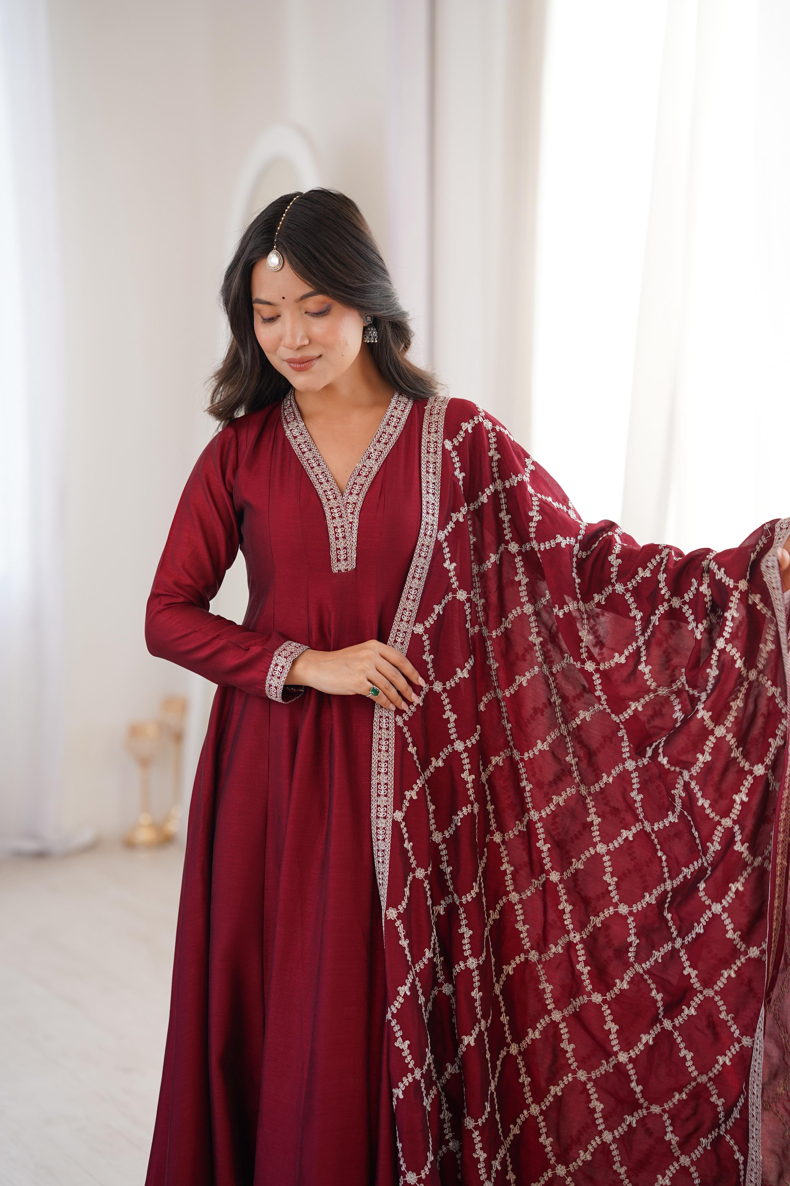 Sarin maroon anarkali