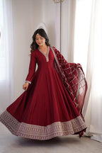 Sarin maroon anarkali