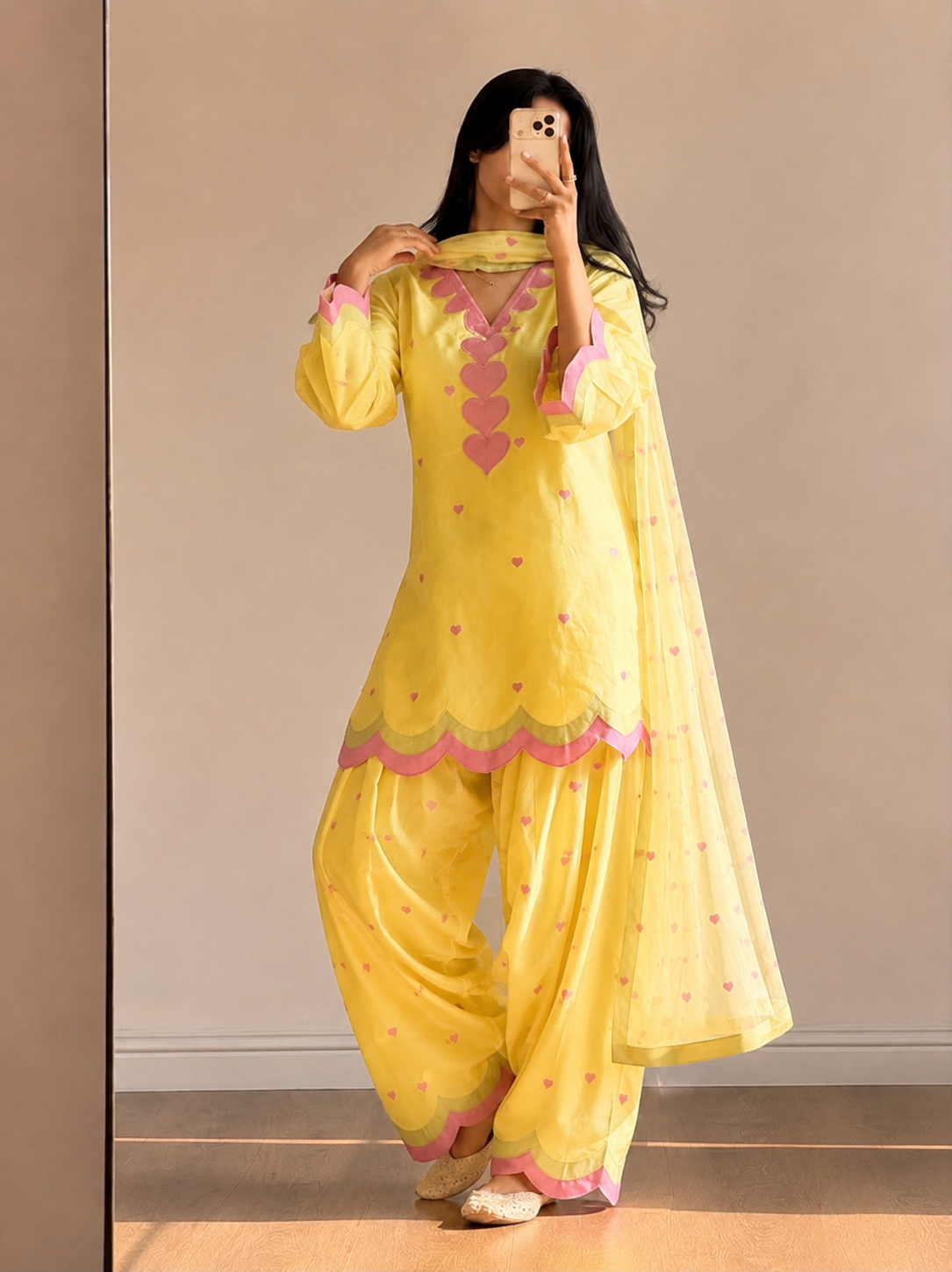 Ruchira Farshi Salwar Suit