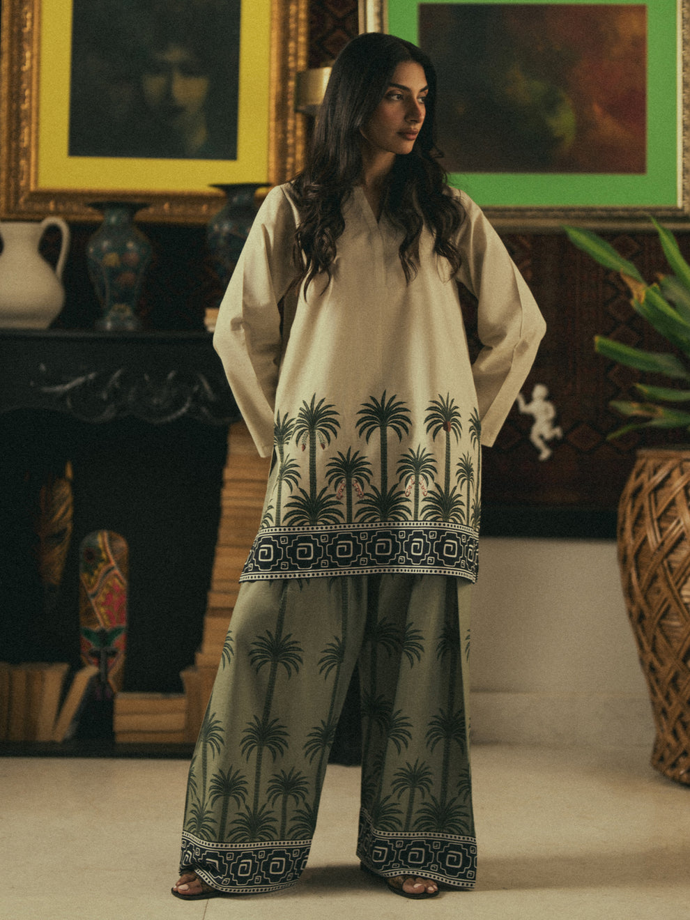 Raima Farshi Salwar Suit Set