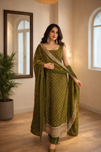 Avira green suit