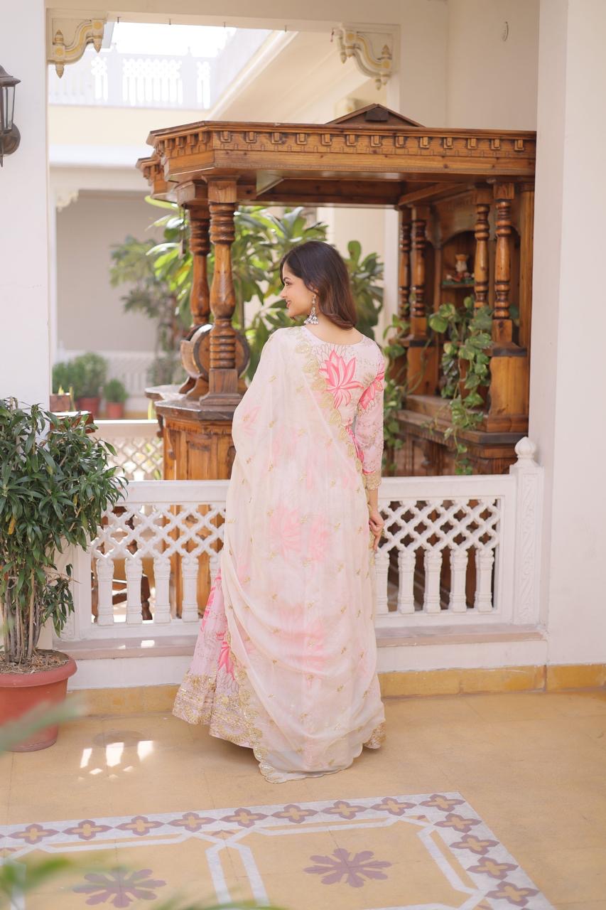 Raeesa Anarkali Set