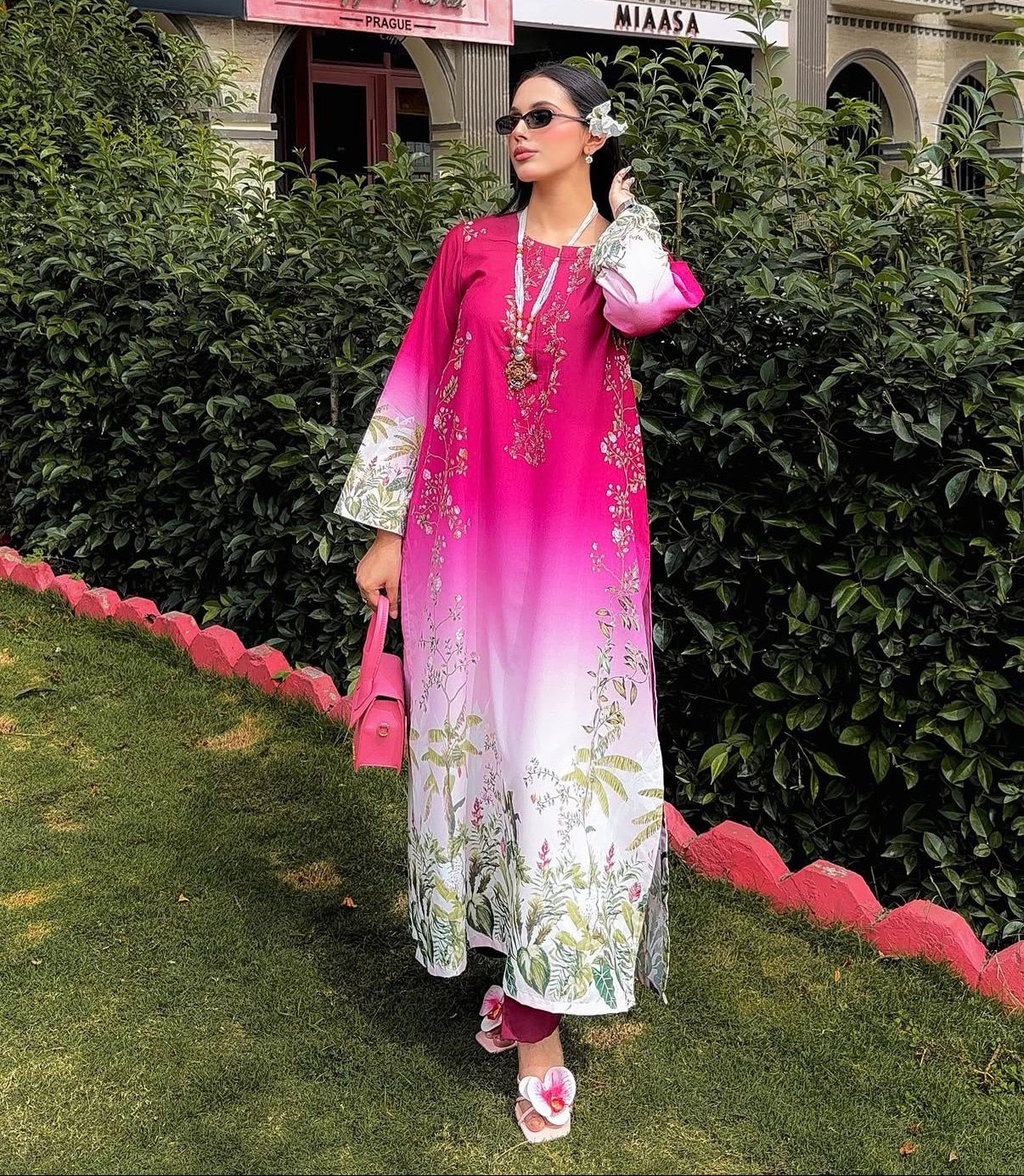 Ranya Ombre Omphalos Kurta Set