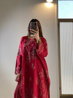 Reshvi Suit Set