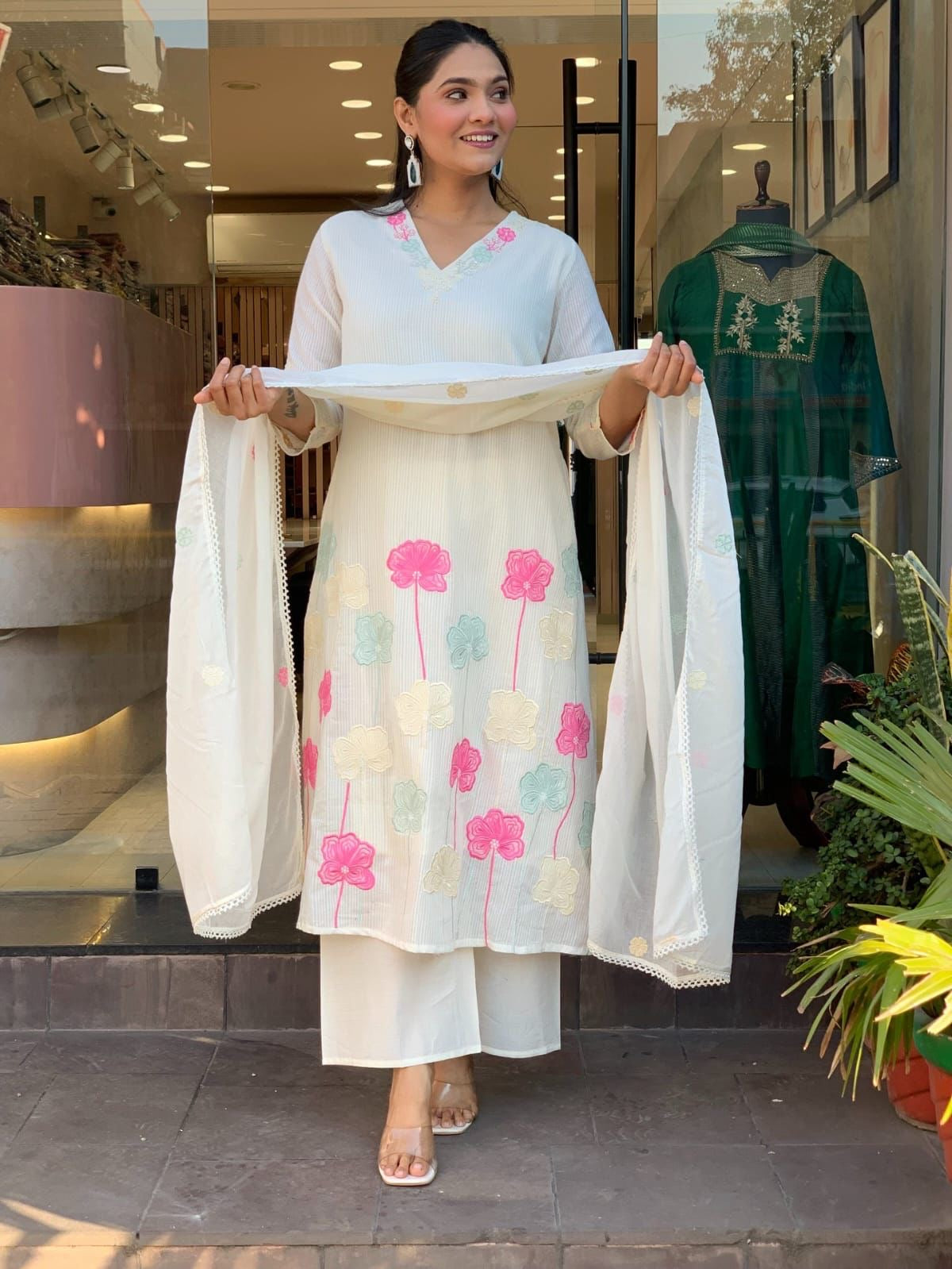 Reema Suit Set