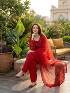 Vamika Suit Set