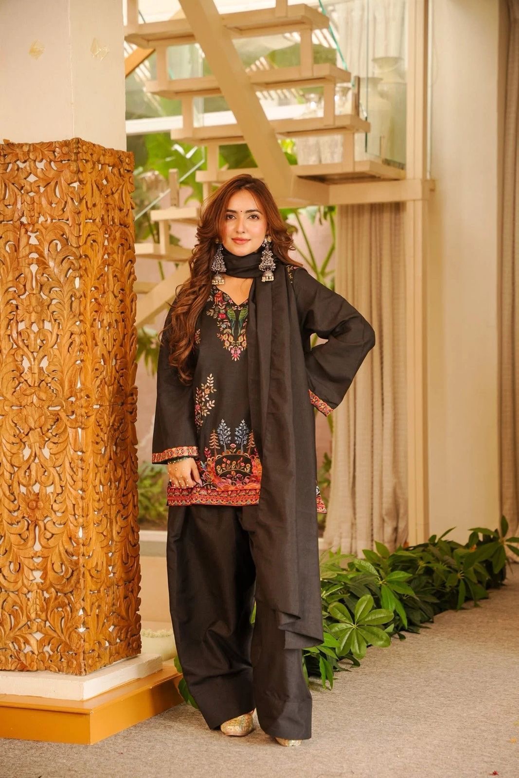 Rishika Kurta Suit Set