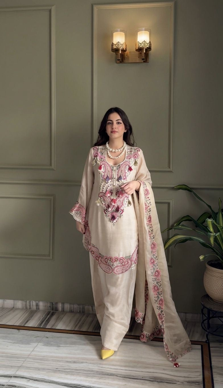 Ribhii Farshi Salwaar Suit Set