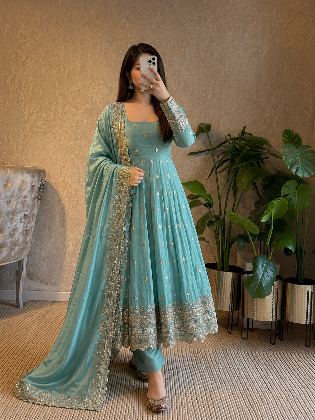 Remanshi Anarkali Set
